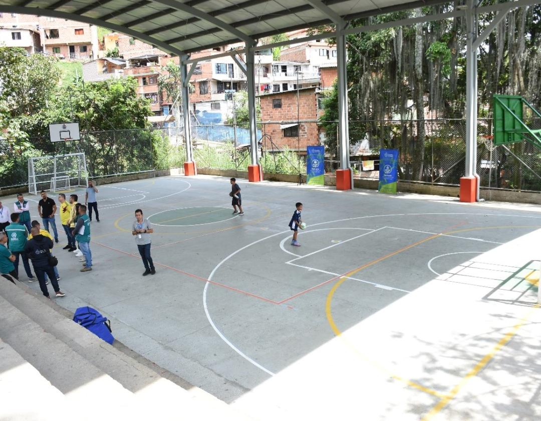 ADELI entrega la renovación de la cancha El Progreso en Itagüí para el disfrute de la comunidad